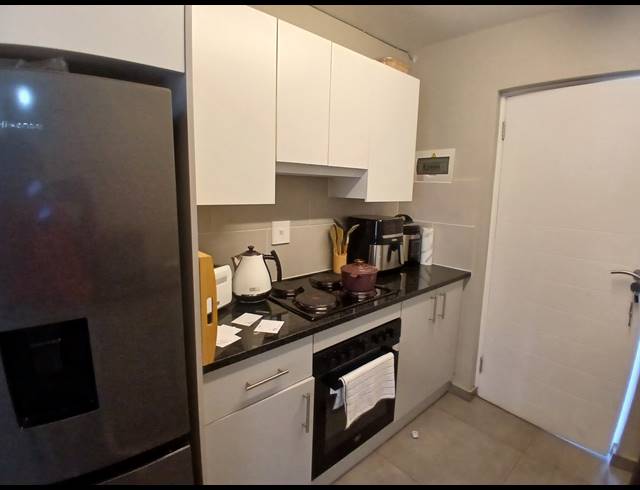 2 BEDROOM TOWNHOUSE FOR SALE IN ALBEMARLE